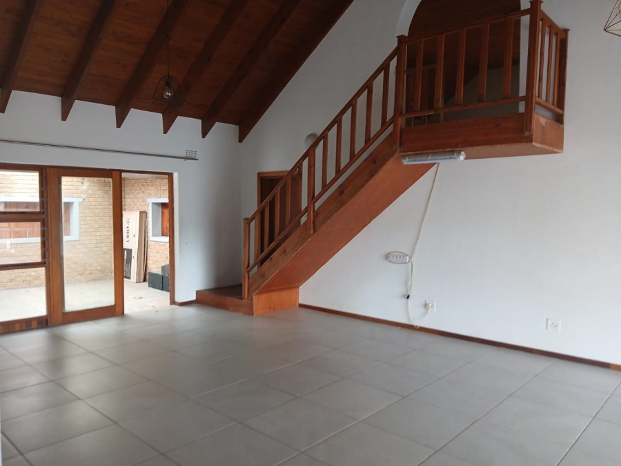4 Bedroom Property for Sale in Hartenbos Central Western Cape
